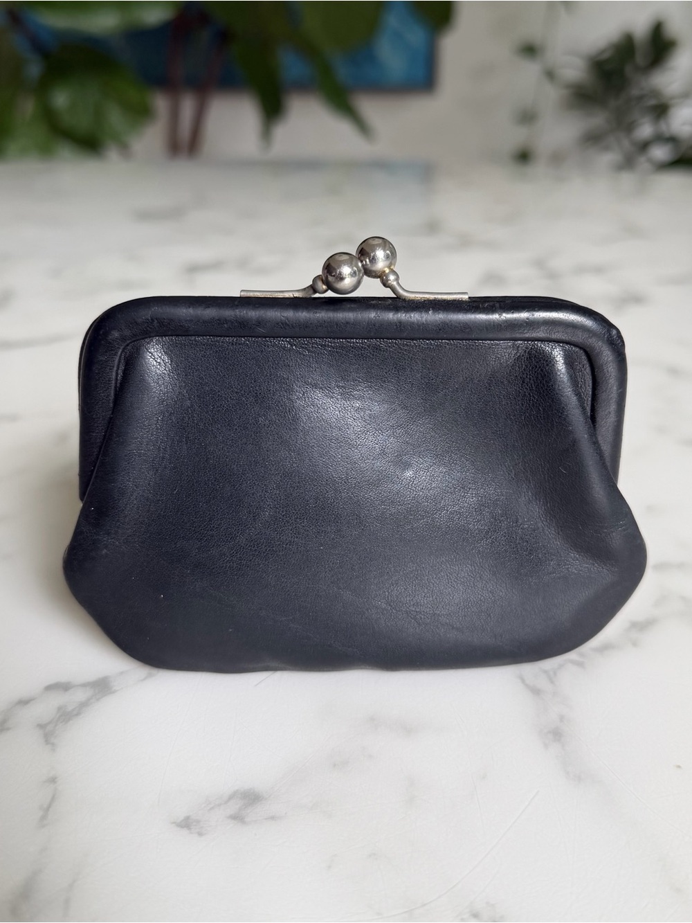Coach Vintage Kisslock Change Purse 7155 Black Leather Coin 90's USA
